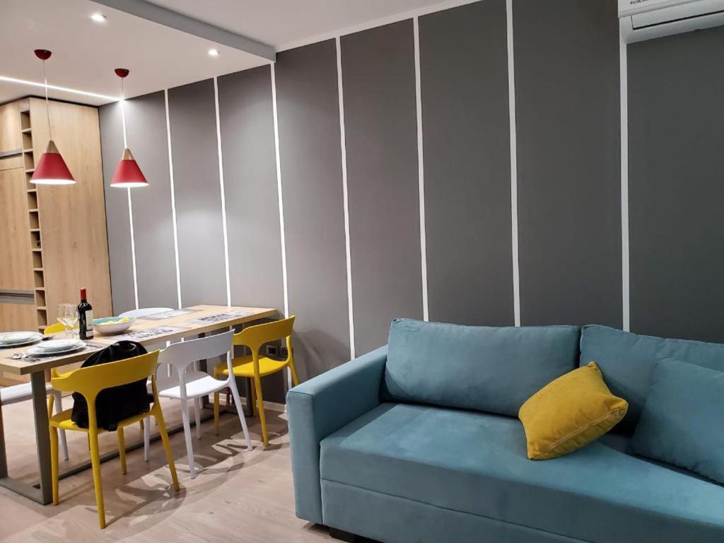 Helga'S Deluxe 3 Apartment Tiran Dış mekan fotoğraf